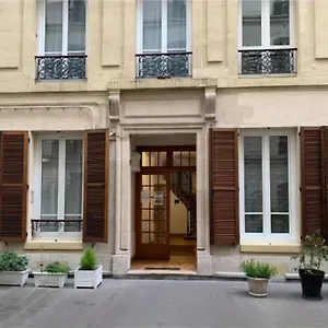 Appartement Pres De Gare De Lyon, Paris