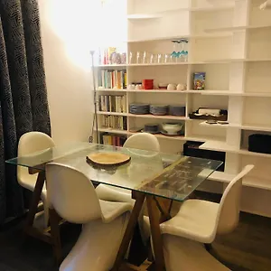 Appartement Habitation Cassiopee, Paris